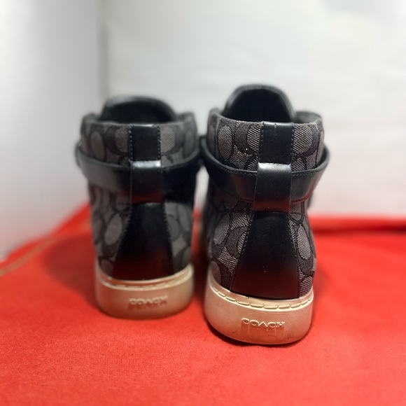 Coach Women's black grey Signature Ray Outline High Top Fashion size 9B like new - Picture 4 of 6